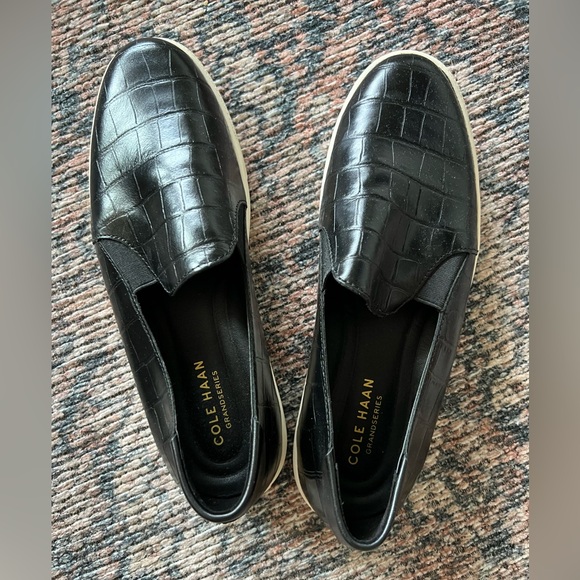 Col Haan Black Leather Slip Ons - Picture 1 of 3